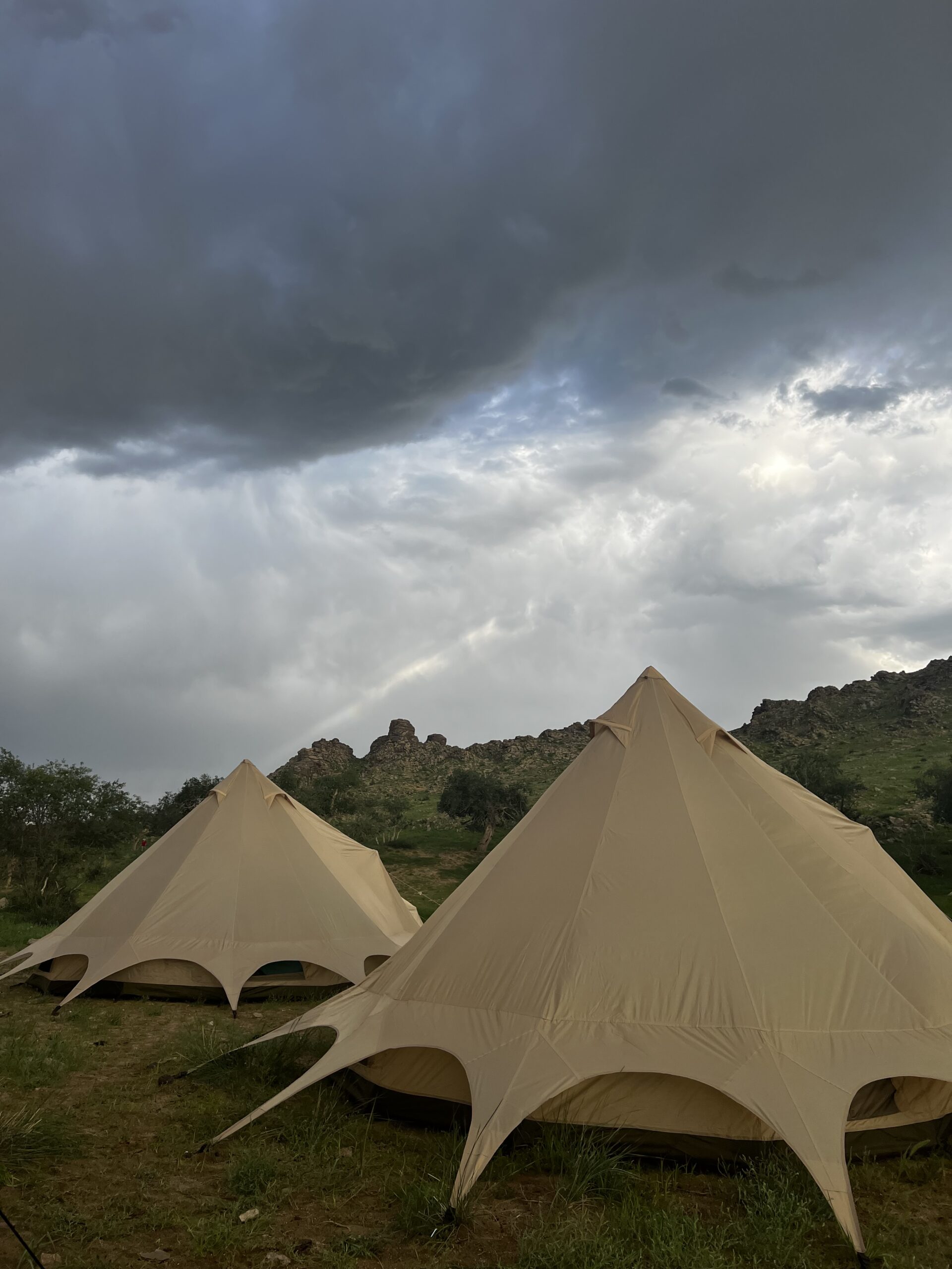 Glamping dans la steppe & Voyage initiatique avec le Yatga des Monts Altaï