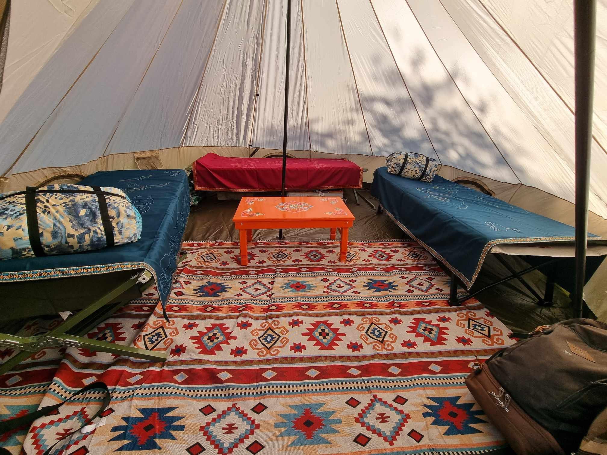 Glamping dans la steppe & Voyage initiatique avec le Yatga des Monts Altaï