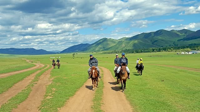 Pour la préparation votre randonnée à cheval en Mongolie