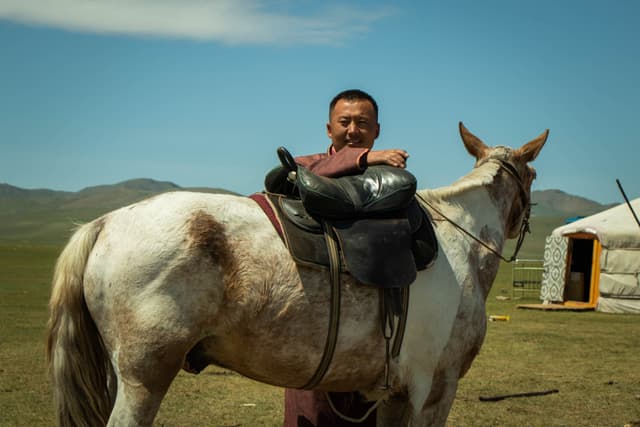 Nomade avec son cheval