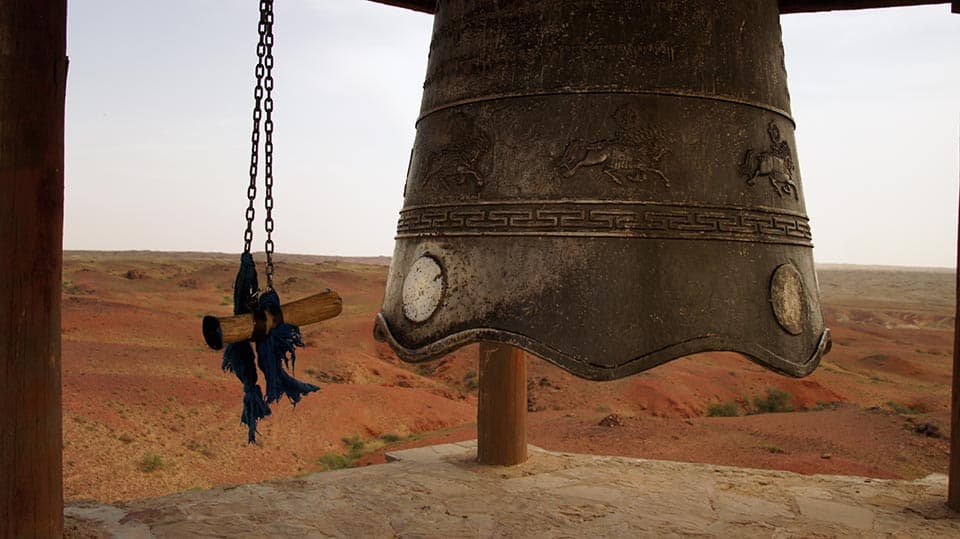 Entre Ciel et Terre : Au cœur du bouddhisme mongol