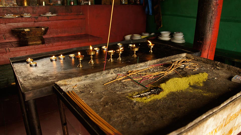 Entre Ciel et Terre : Au cœur du bouddhisme mongol