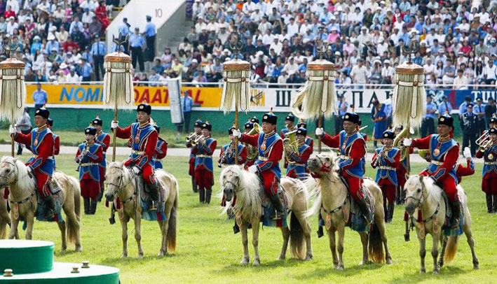 Circuit de la fête « Naadam-2015″ en mongolie